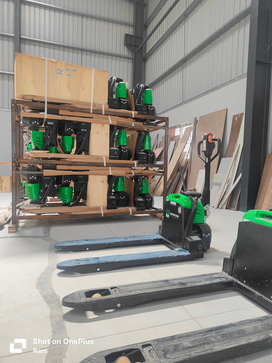 How to Choose the Right Pallet Jack for Your Warehouse in Bangalore